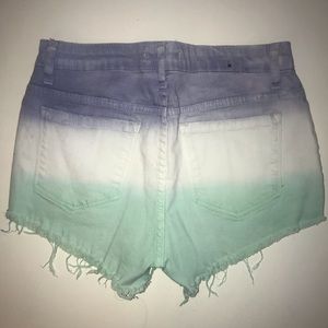 Tie die denim shorts!